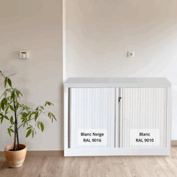Armoire basse à rideaux SÉRIE PLUS, H100 L120, comparant Blanc Neige RAL 9016 et Blanc RAL 9010.