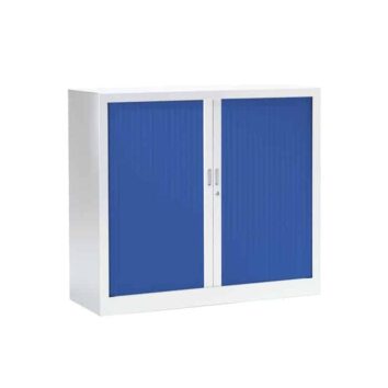 Armoire basse a rideaux bleue