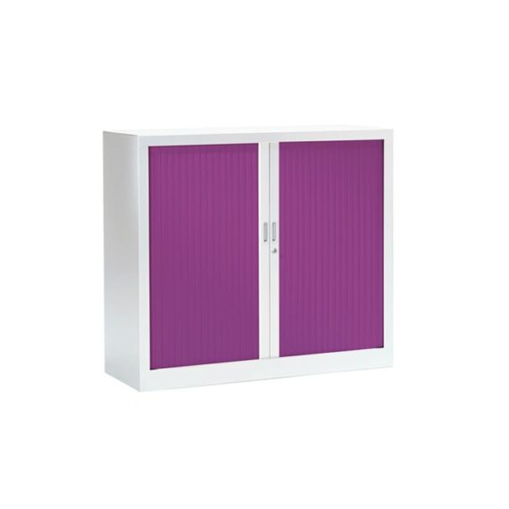 Armoire basse a rideaux couleur prune