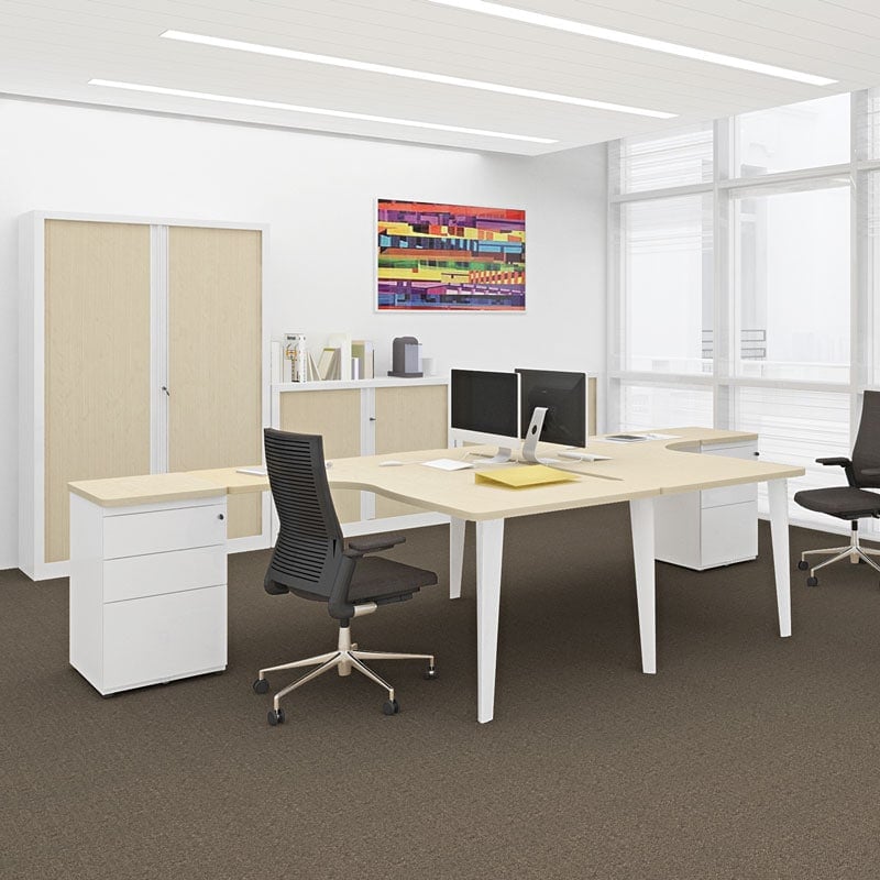 bureaux bench blancs avec armoires