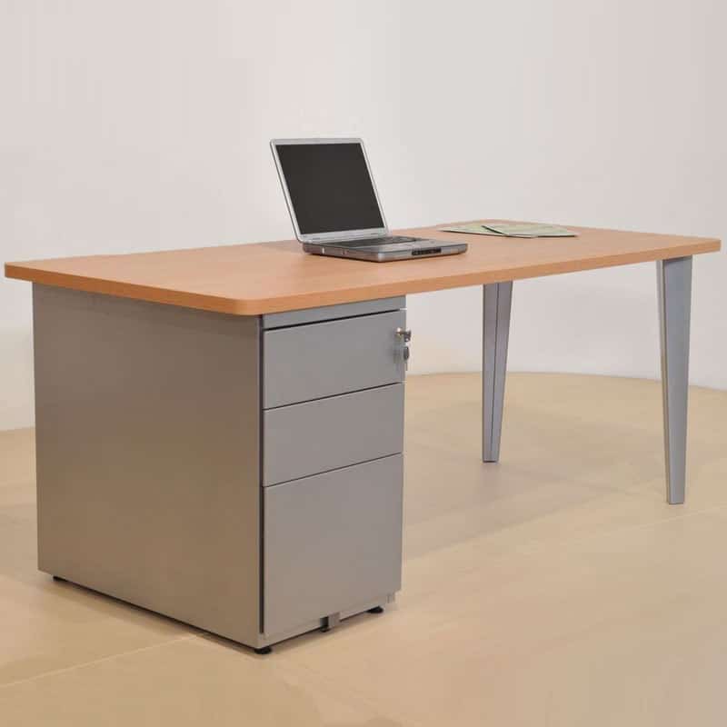 Bureau avec plateau droit Pro métal 140 Cm Pieds en L