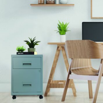 Caisson mobile à tiroirs Soho 57 cm avec deux tiroirs, couleur alu, dans un bureau moderne et lumineux.