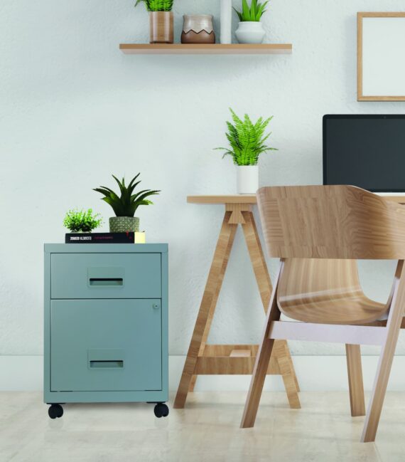 Caisson mobile à tiroirs Soho 57 cm avec deux tiroirs, couleur alu, dans un bureau moderne et lumineux.