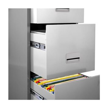 Classeur SOHO 4 tiroirs, hauteur 126 cm, avec dossiers suspendus visibles dans deux tiroirs ouverts.