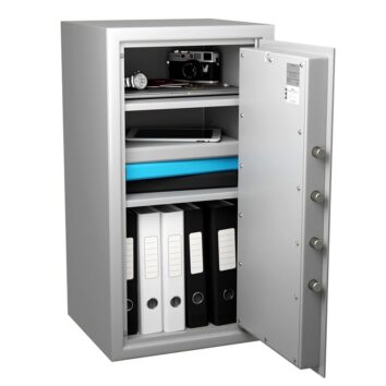 Coffre-fort anti-feu norme DIN 4102, classe S2, modèle MB 80, avec étagères remplies de classeurs et objets, porte ouverte.