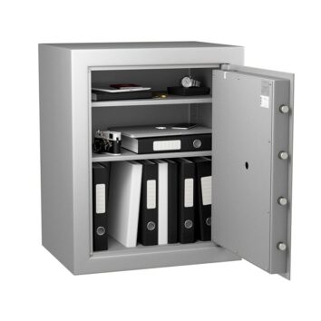 Coffre-fort Vulcain 130 ouvert, montrant étagères avec dossiers et objets. Conforme norme VDMA niveau B, anti-feu et anti-effraction.