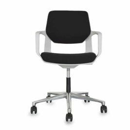 Chaise visiteur PRO SATELLIT, design moderne, roulettes pour mobilité, siège et dossier noirs, structure métallique élégante.