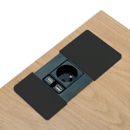 Obturateur d'alimentation noir ouvert
