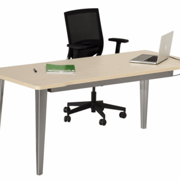 Bureau poste simple de la gamme Ligne Élégance, dimensions 80x80 cm, en aluminium et érable, avec chaise noire.