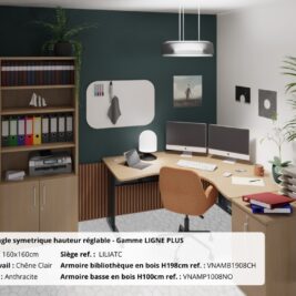 Bureau d'angle symétrique réglable, chêne clair et anthracite, avec étagères et accessoires de bureau.