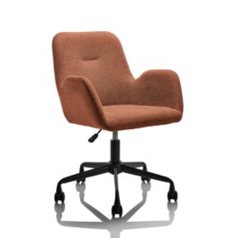 Fauteuil de bureau LiWork Chair en terracotta, idéal pour le télétravail ou les réunions, avec roulettes noires.