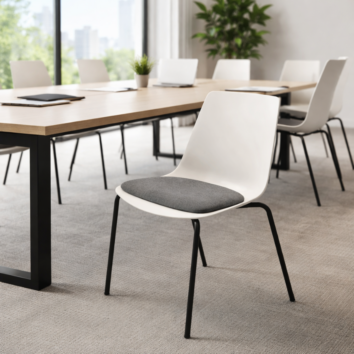 Chaises empilables avec placet - Elya