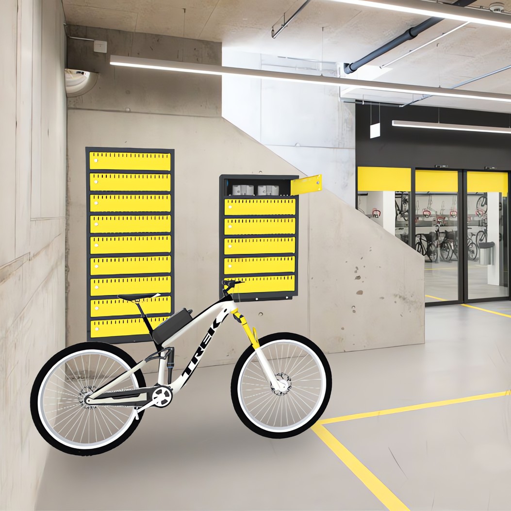 Casiers de recharge batterie vélo en local à vélos - Armoire Plus